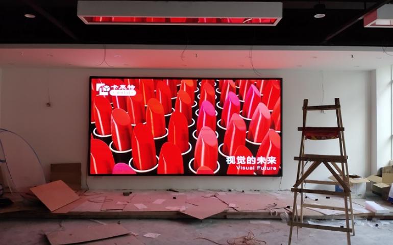 室內全彩LED顯示屏